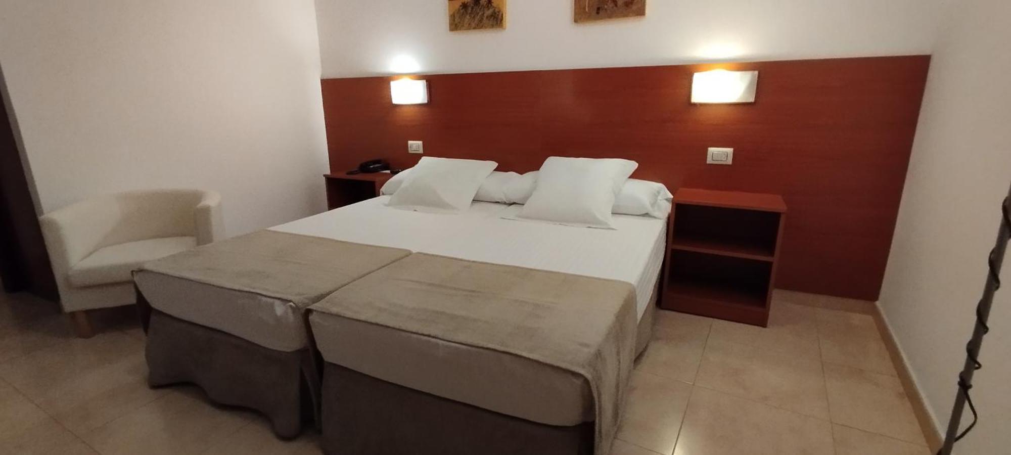 Hotel Torres Tourino Санксенсо Екстериор снимка